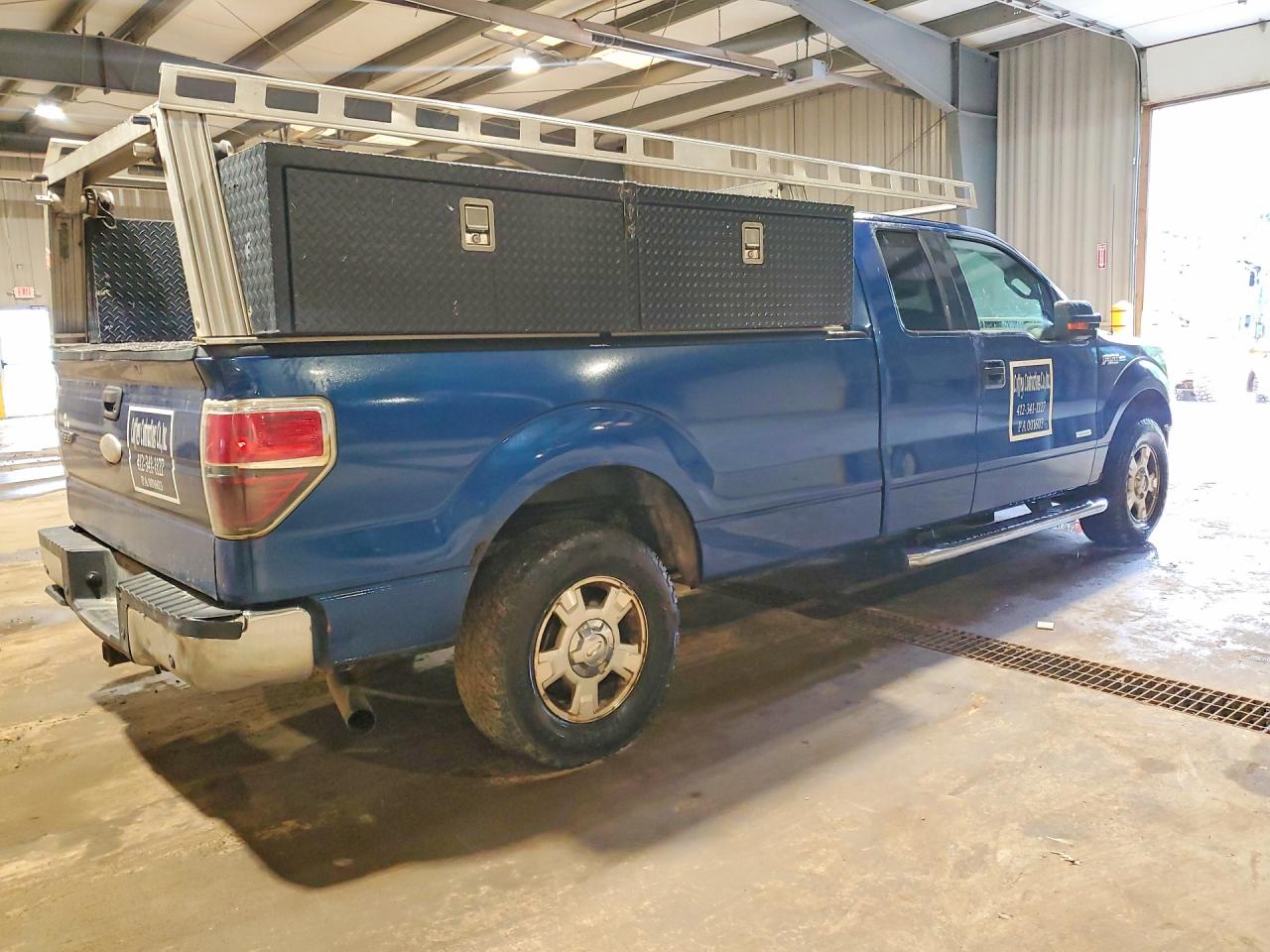 Ford F-150 Super Cab