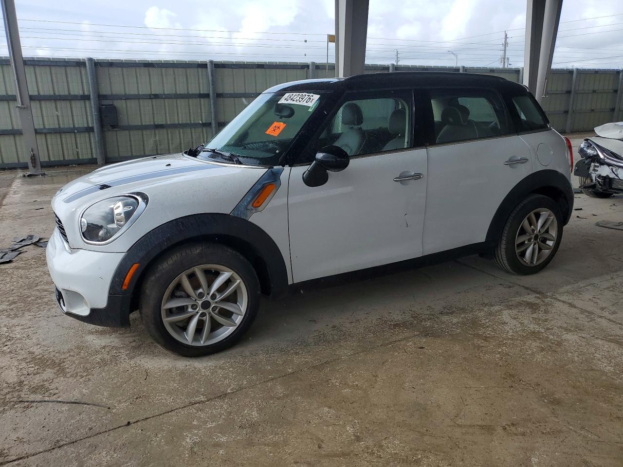 Salvage MINI Cooper Image