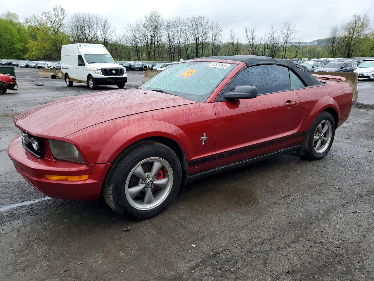 Salvage Ford Mustang Image