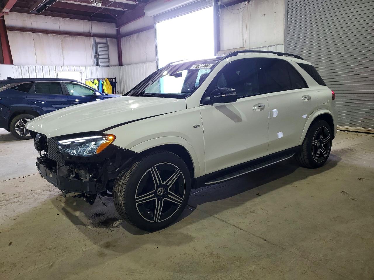 Salvage Mercedes-Benz GLE Image