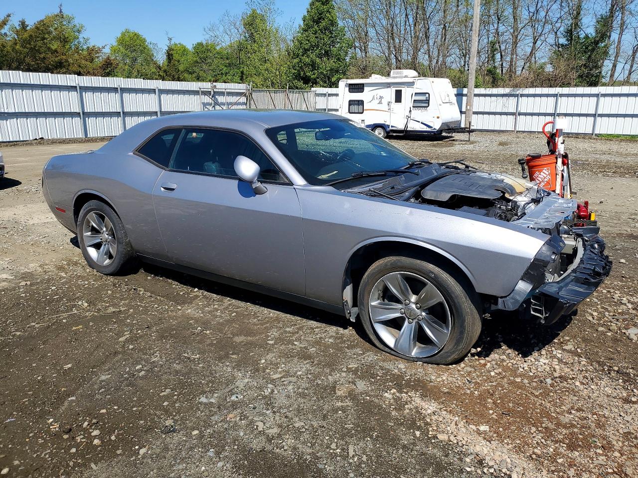 Dodge Challenger Sxt