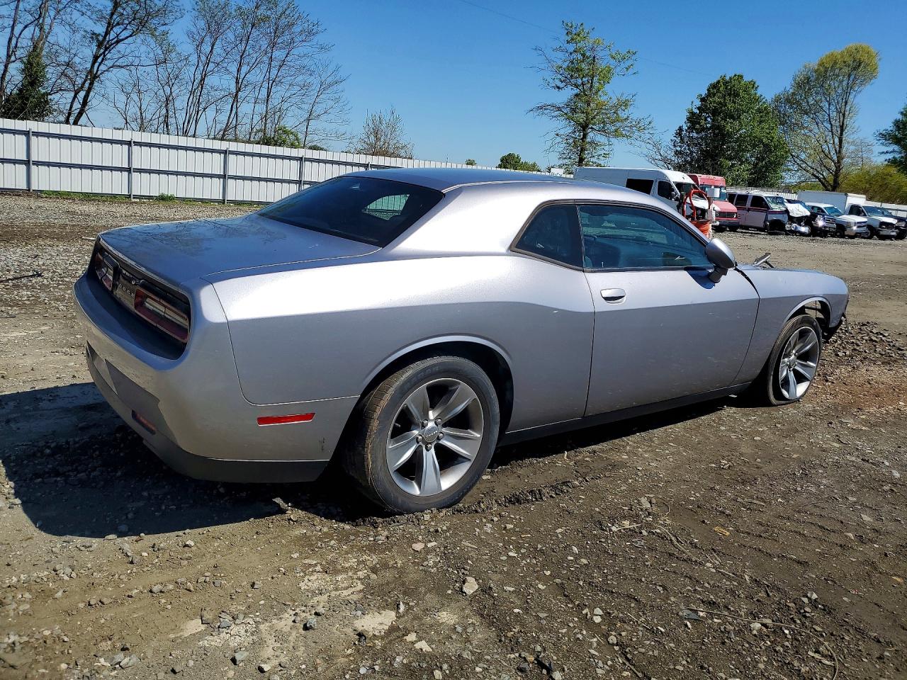 Dodge Challenger Sxt