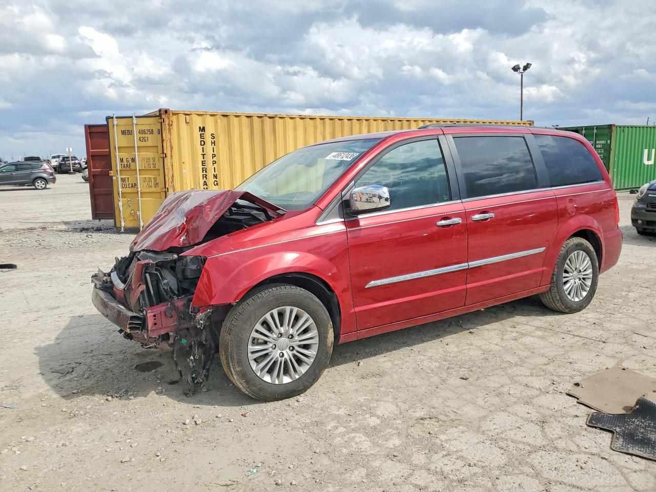 Salvage Chrysler Minivan Image