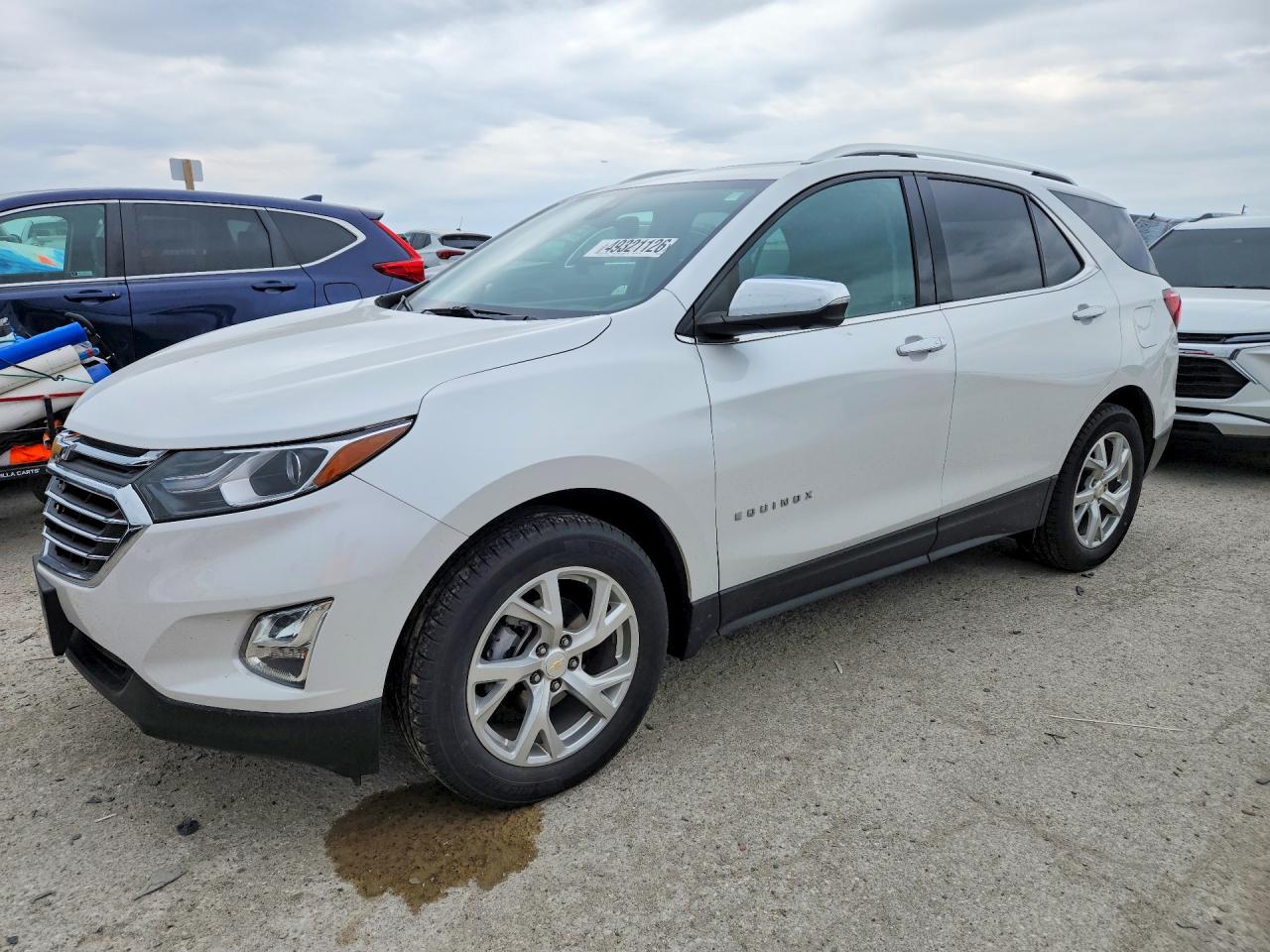 Salvage Chevrolet Equinox Image