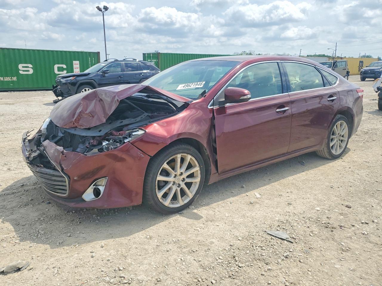 Salvage Toyota Avalon Image