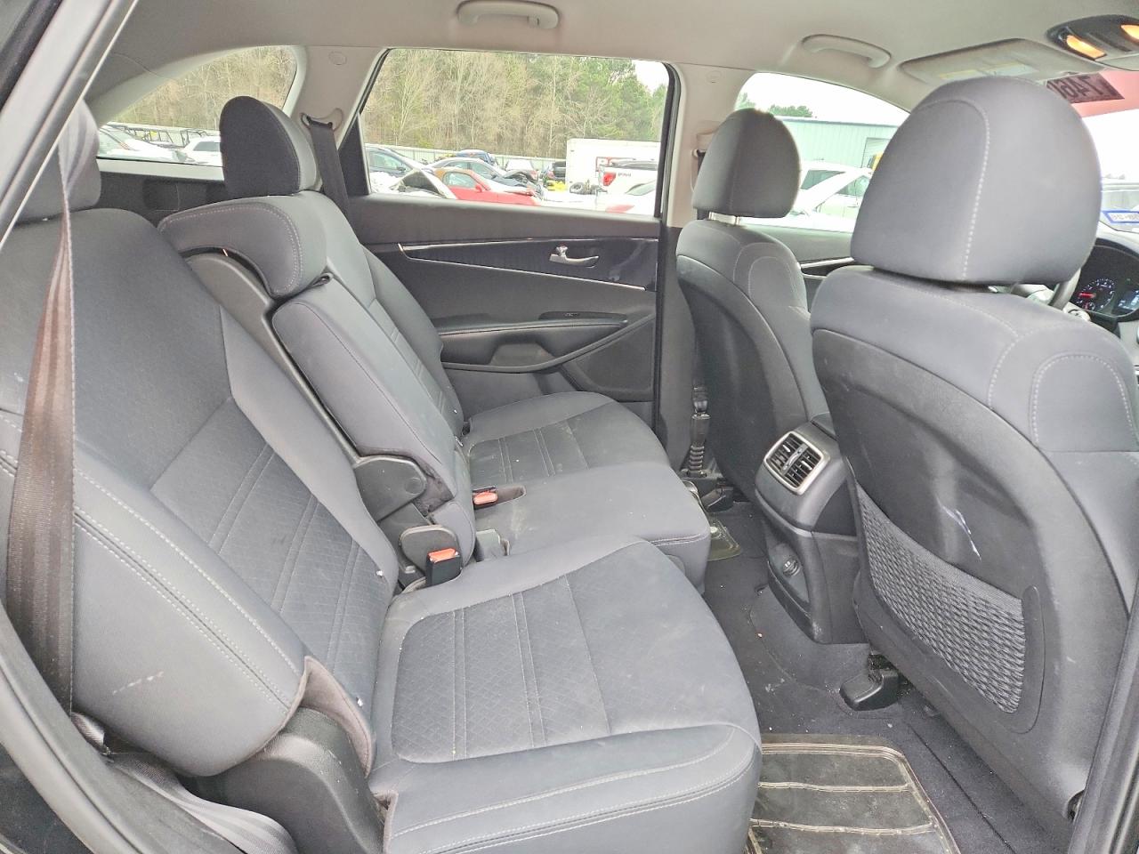 Kia Sorento L