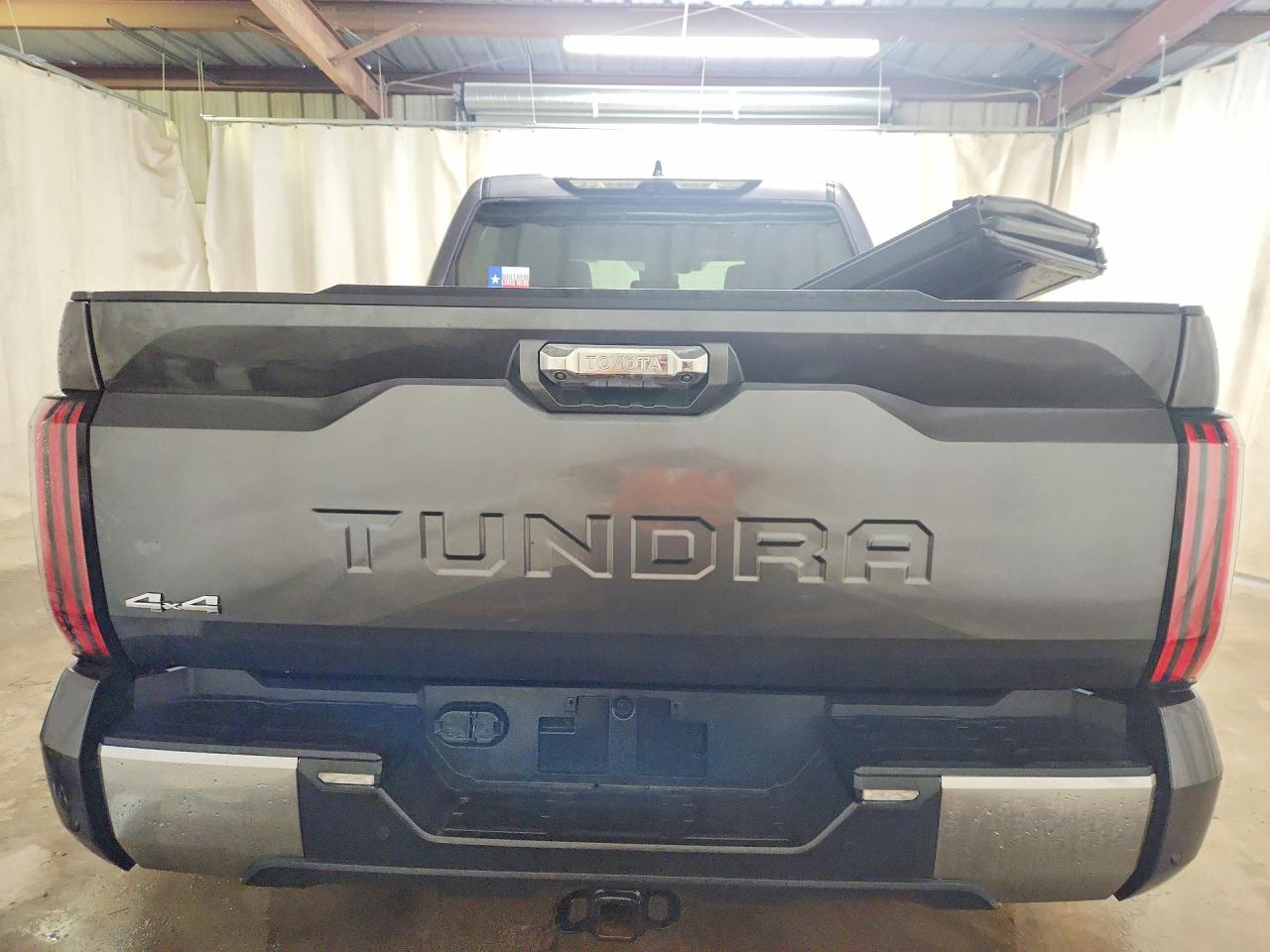 Toyota Tundra Limited Hv