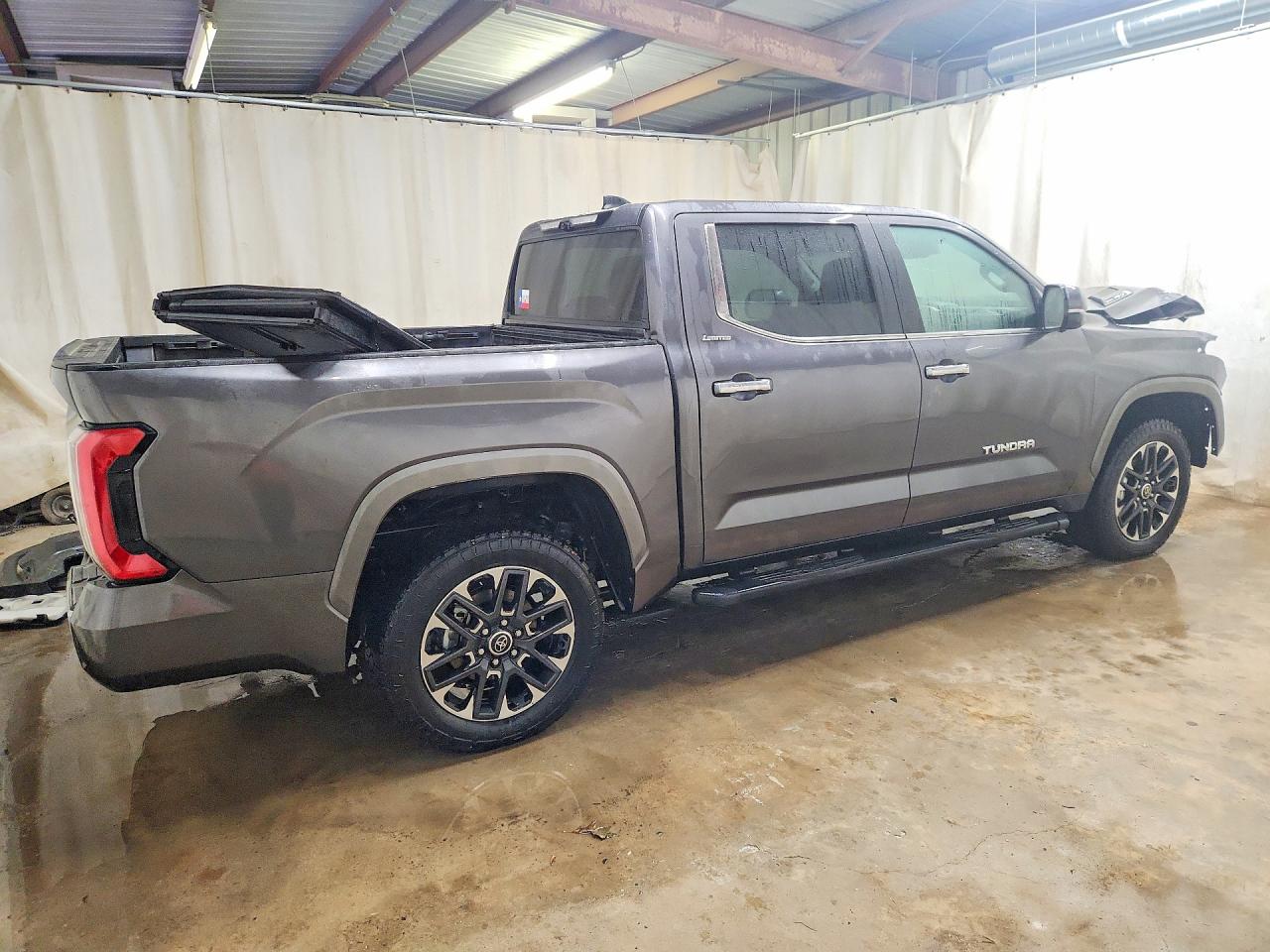 Toyota Tundra Limited Hv