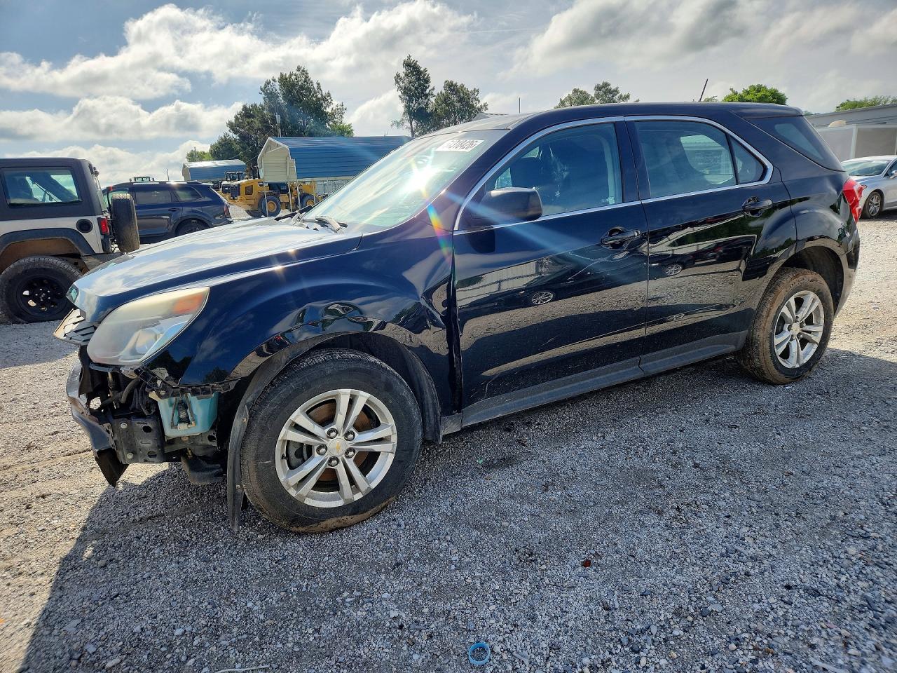 Salvage Chevrolet Equinox Image