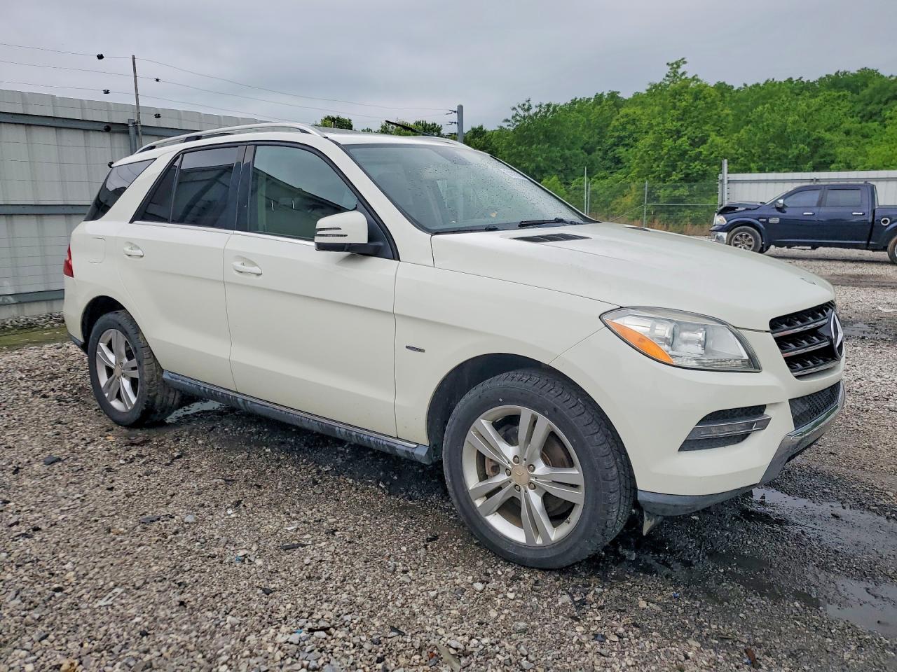 Mercedes-Benz M-Class 350 4matic