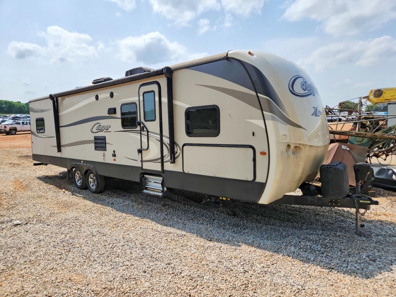 Salvage Keystone Cougar Ser Image