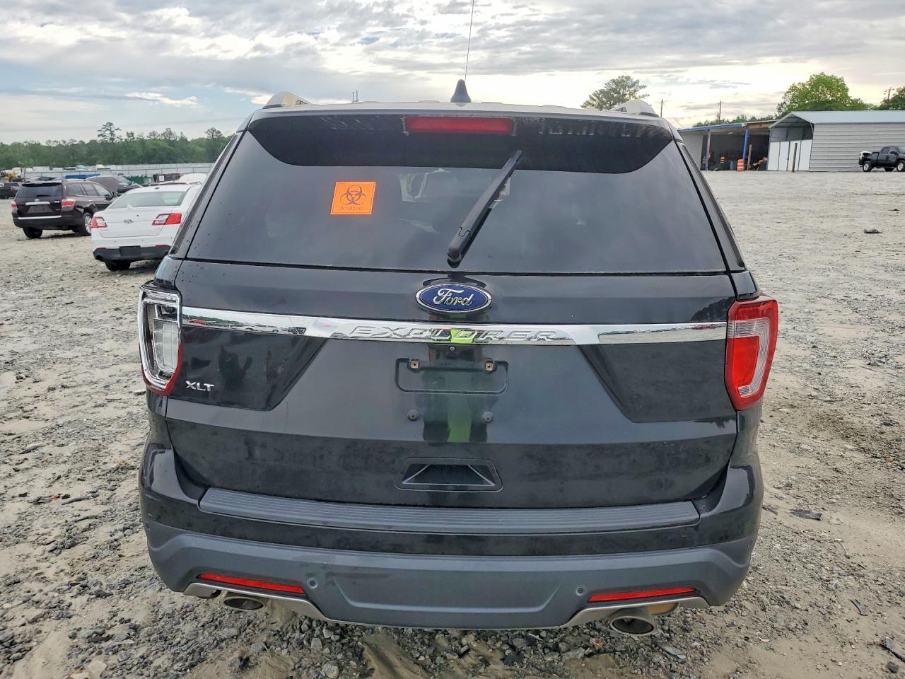 Ford Explorer Xlt