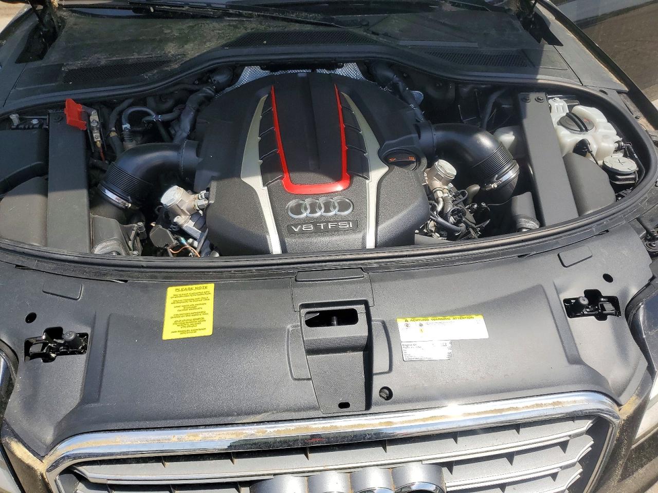 Audi S8 Quattro