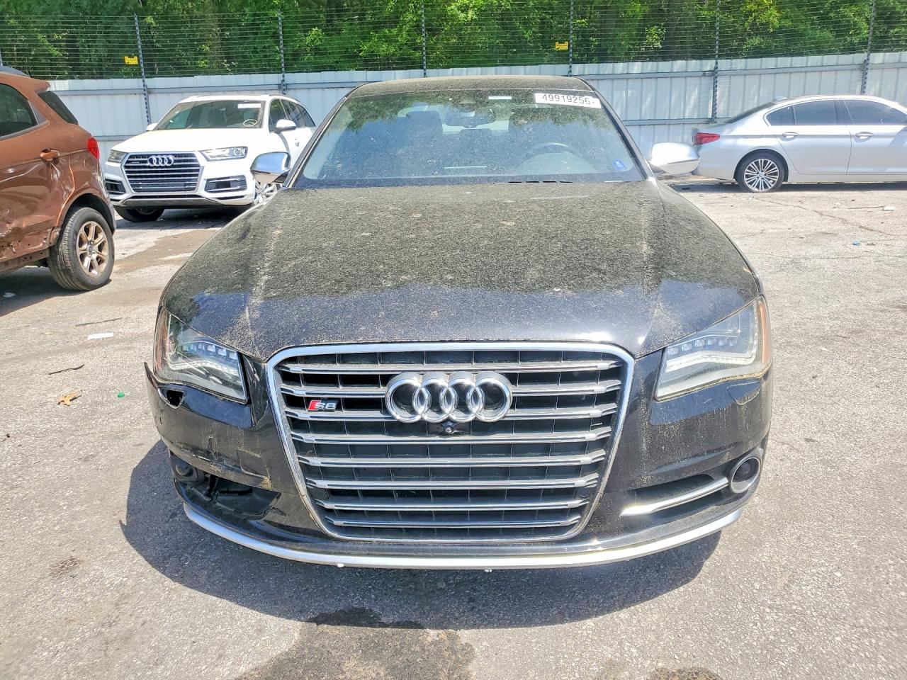 Audi S8 Quattro