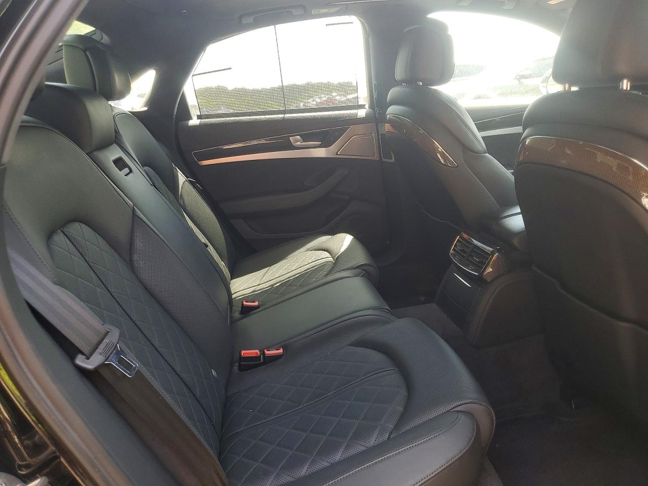 Audi S8 Quattro
