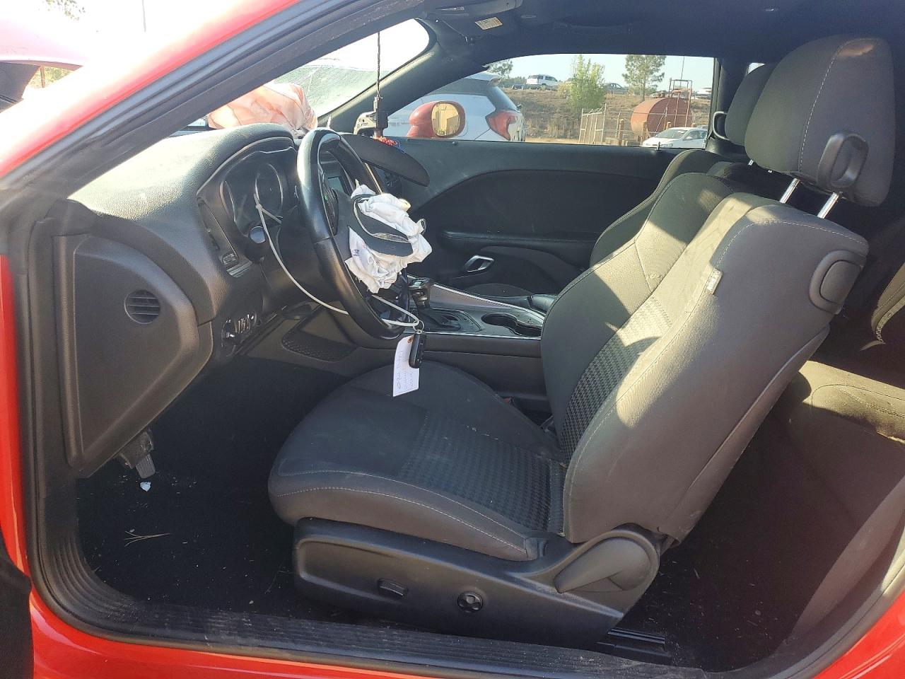 Dodge Challenger Sxt