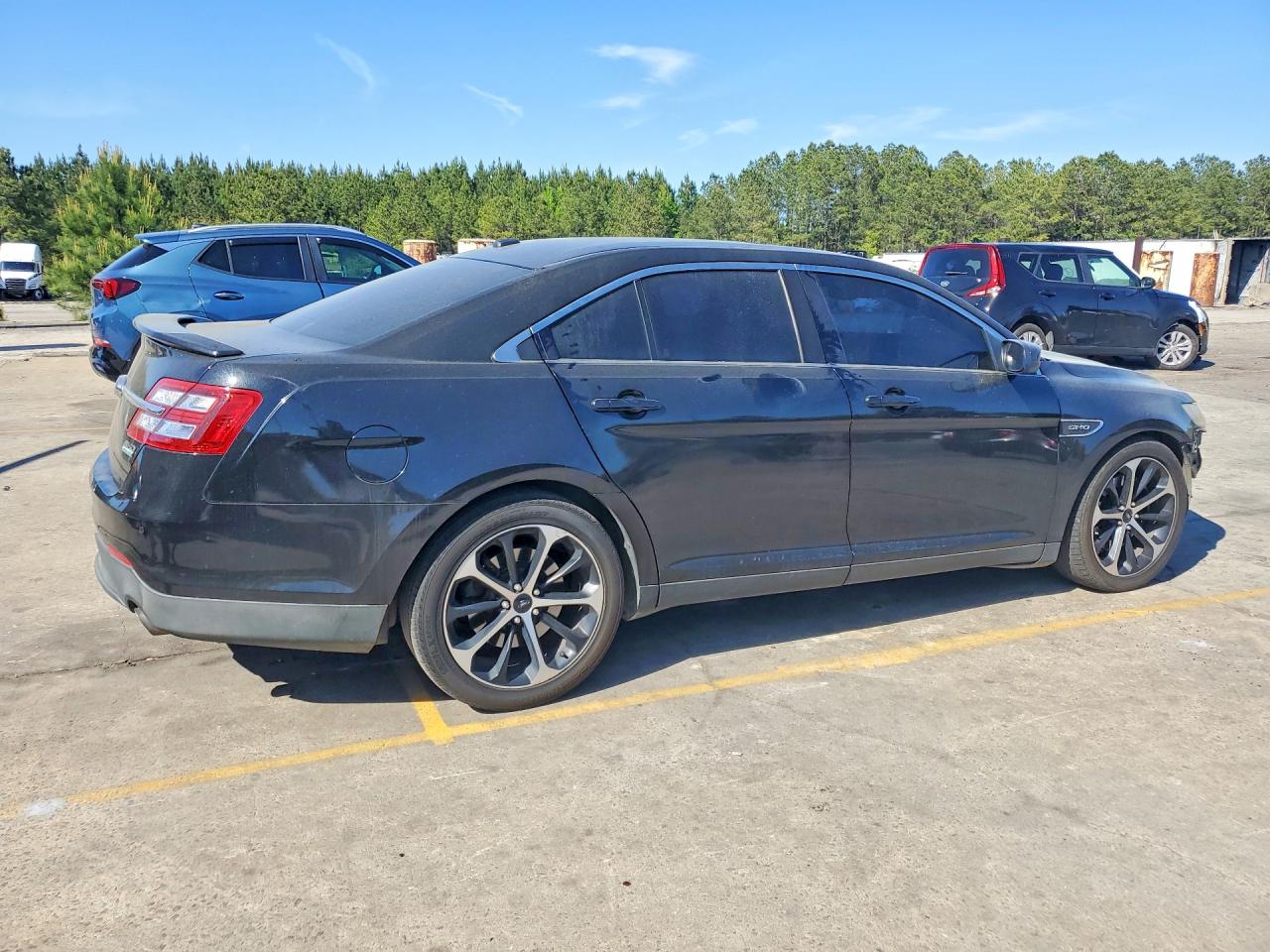 Ford Taurus Sho