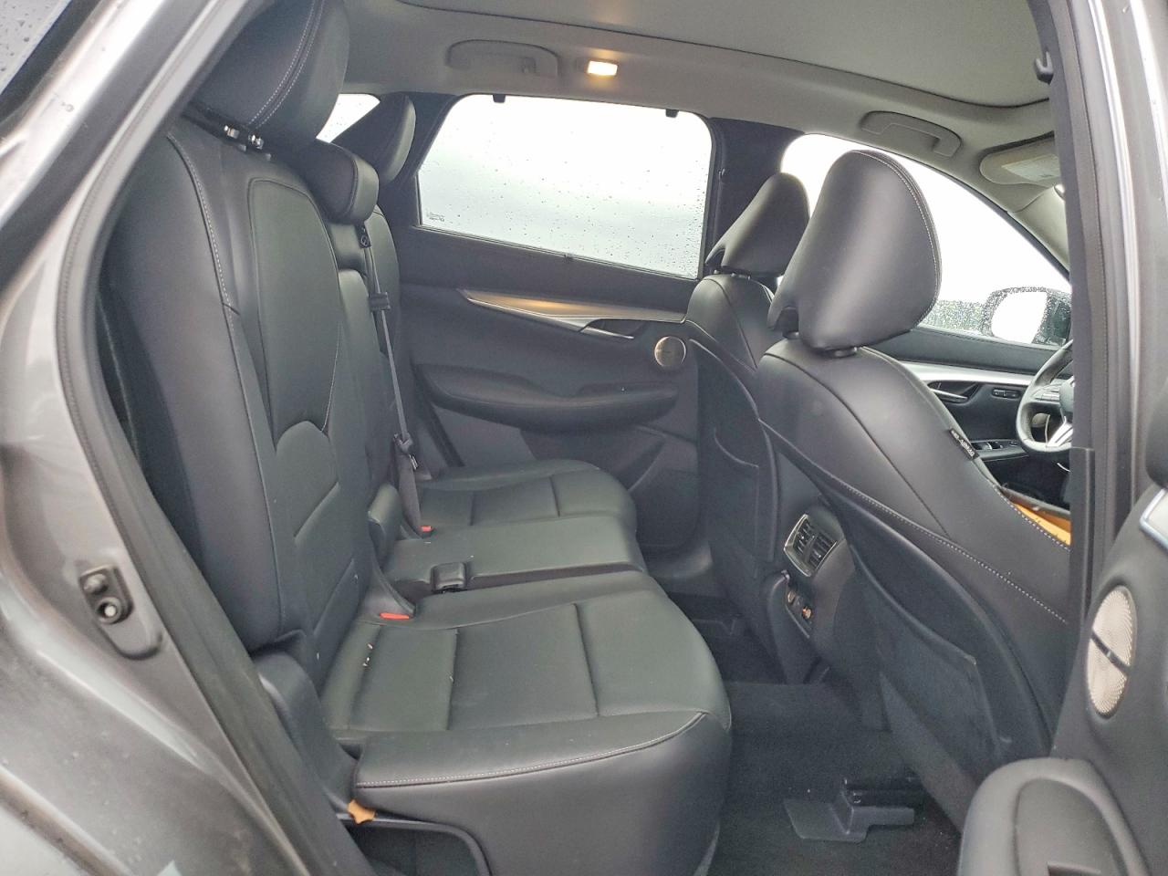 INFINITI Qx Sensory