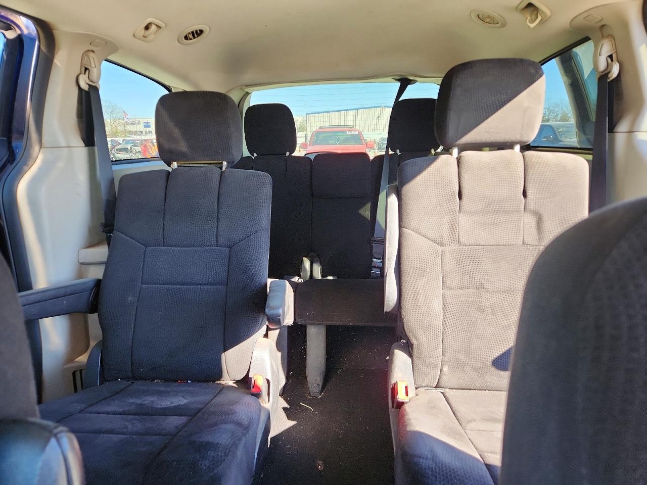 Dodge Caravan Sxt
