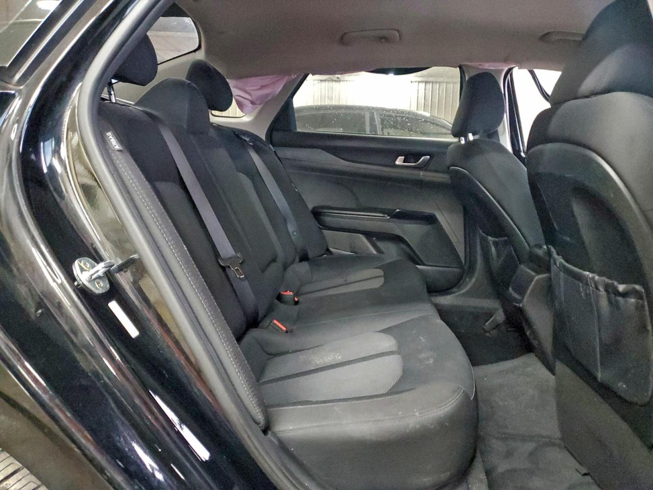 Kia K5 Lxs