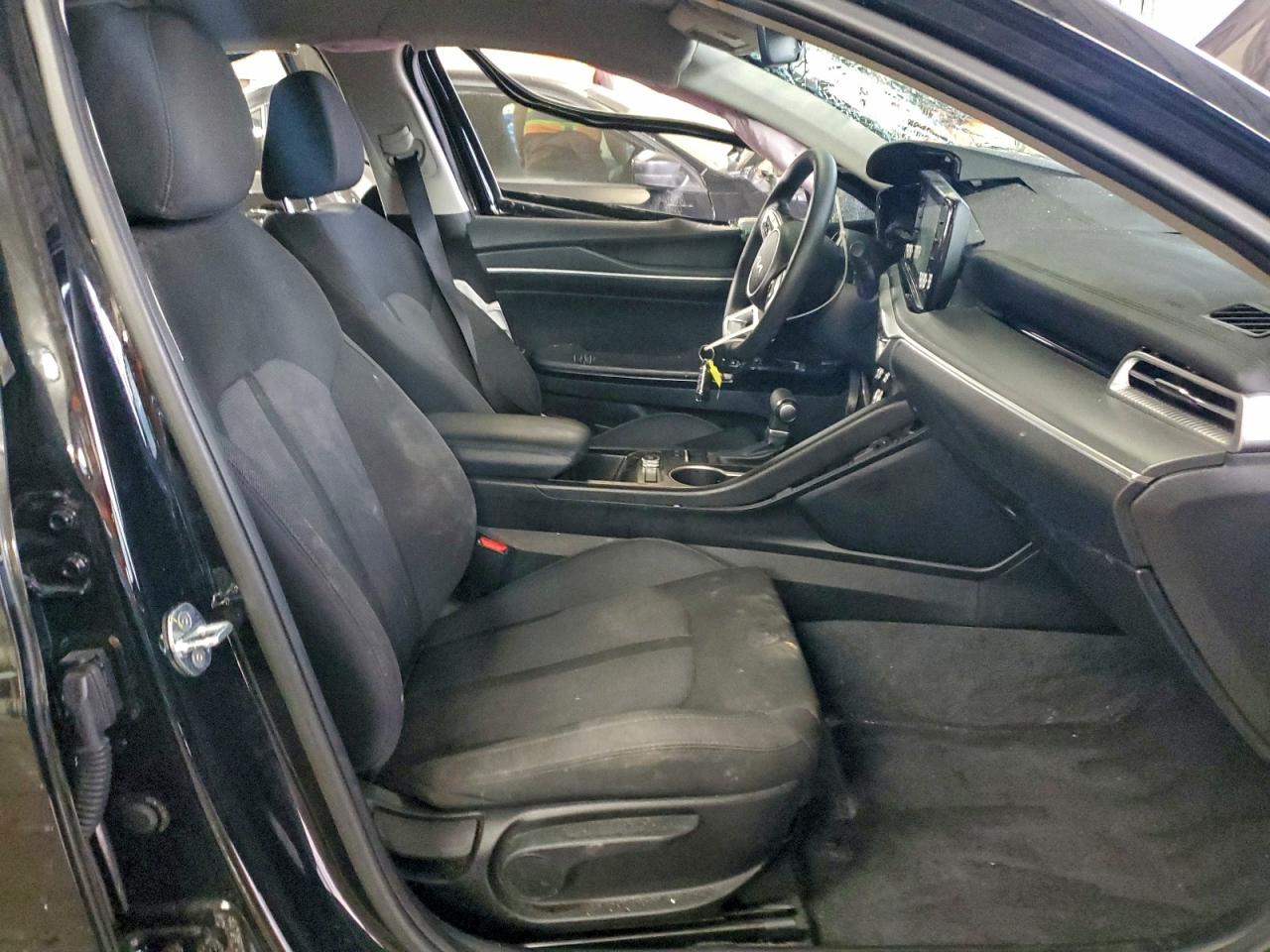 Kia K5 Lxs