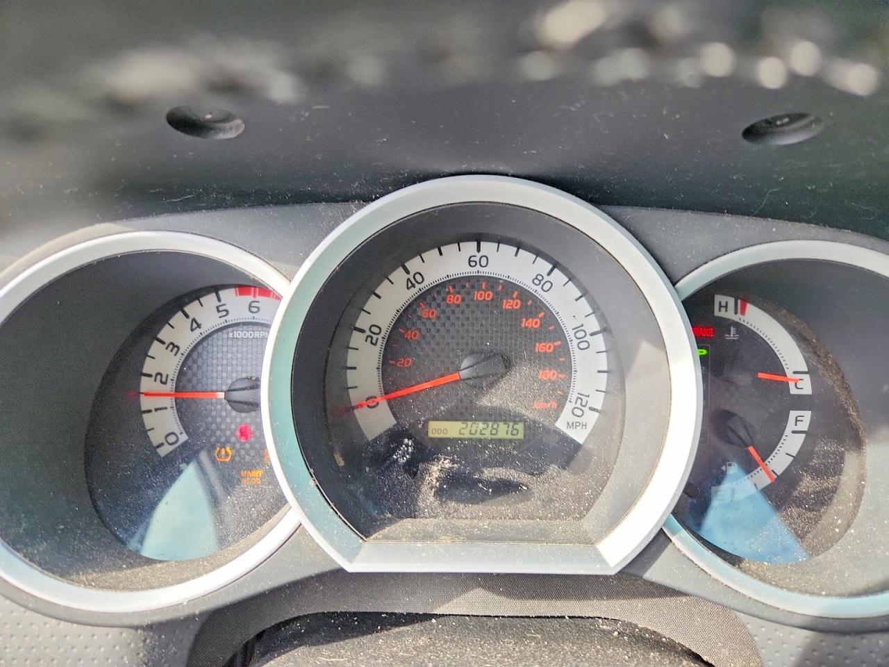Toyota Tacoma V6