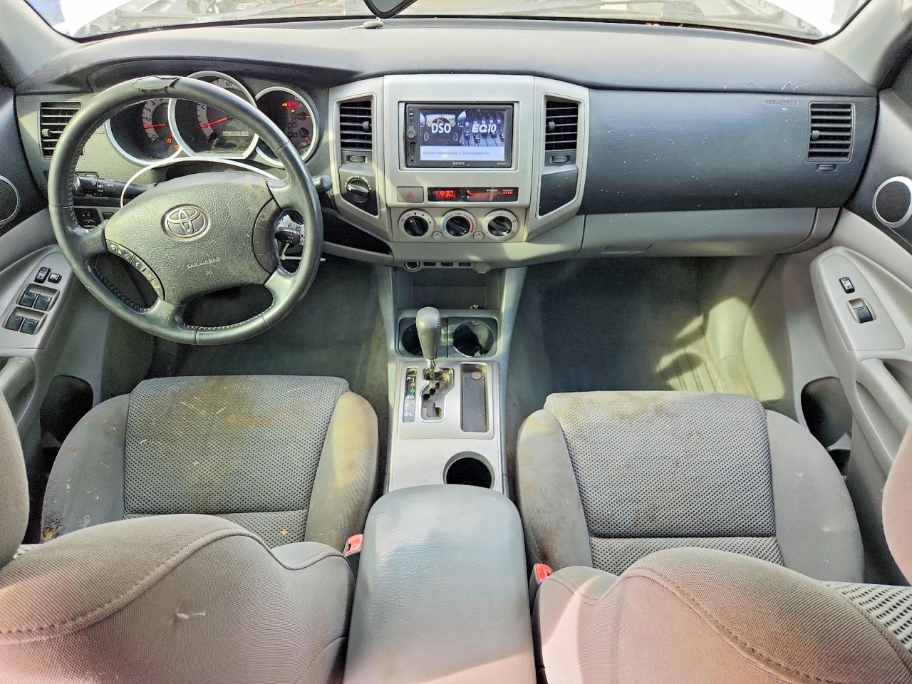 Toyota Tacoma V6