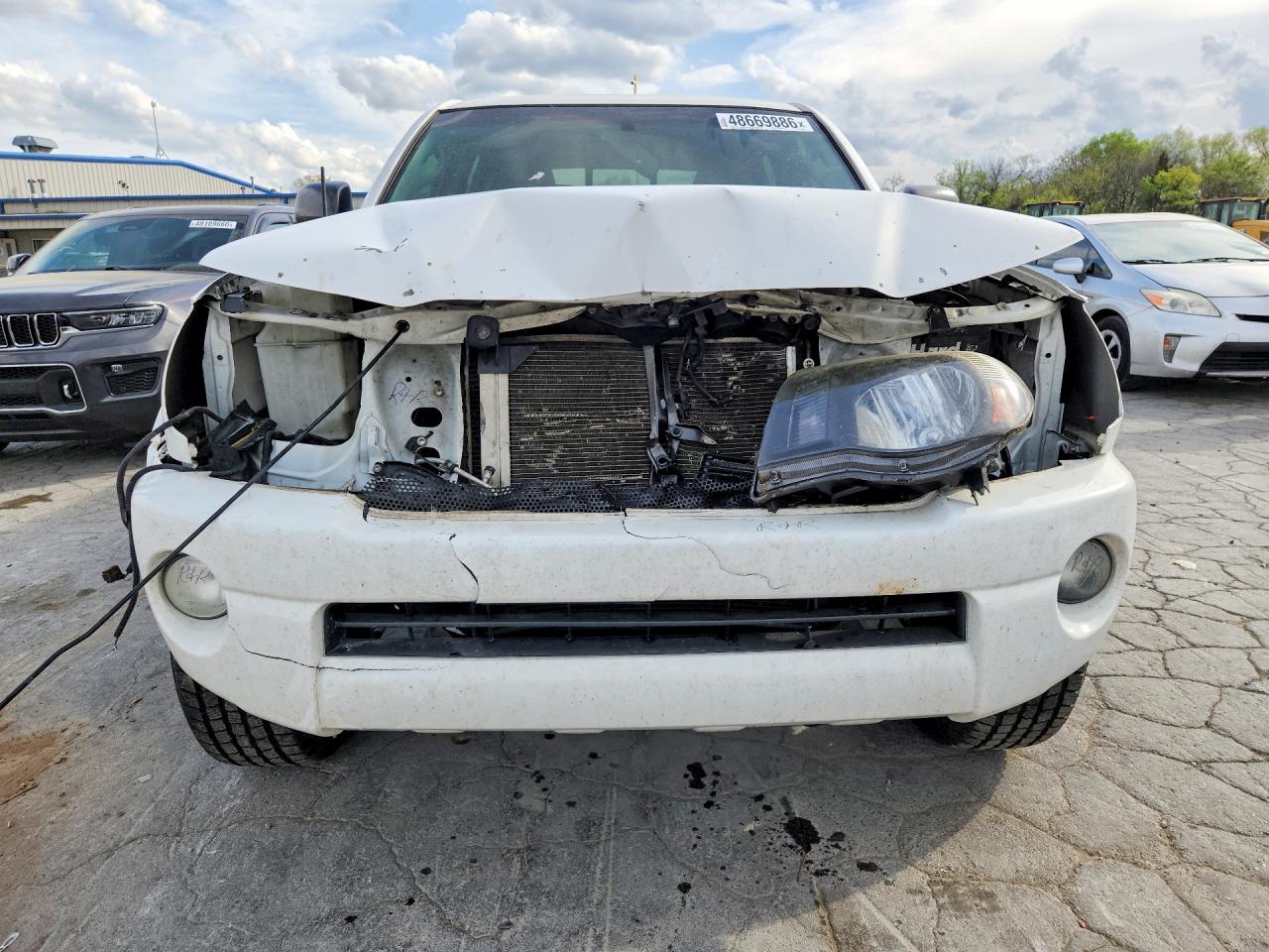 Toyota Tacoma V6