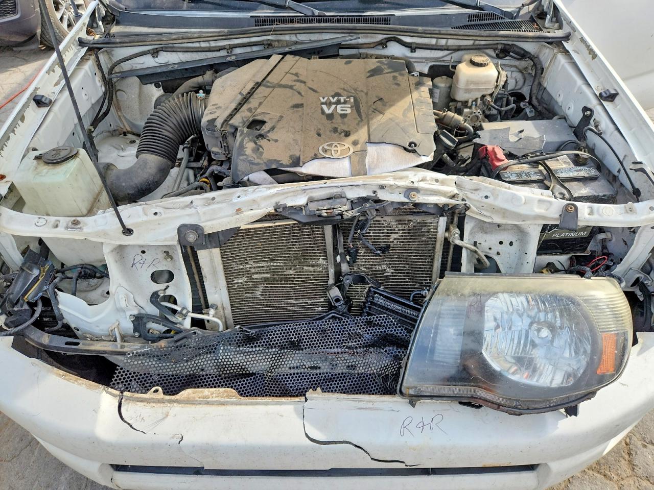 Toyota Tacoma V6