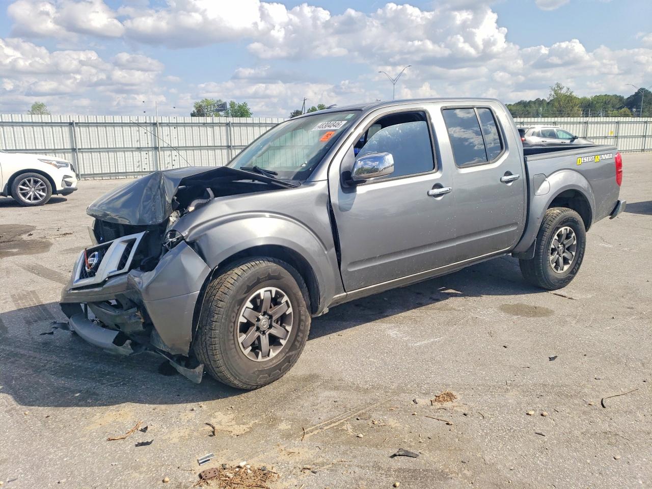 Salvage Nissan Frontier Image