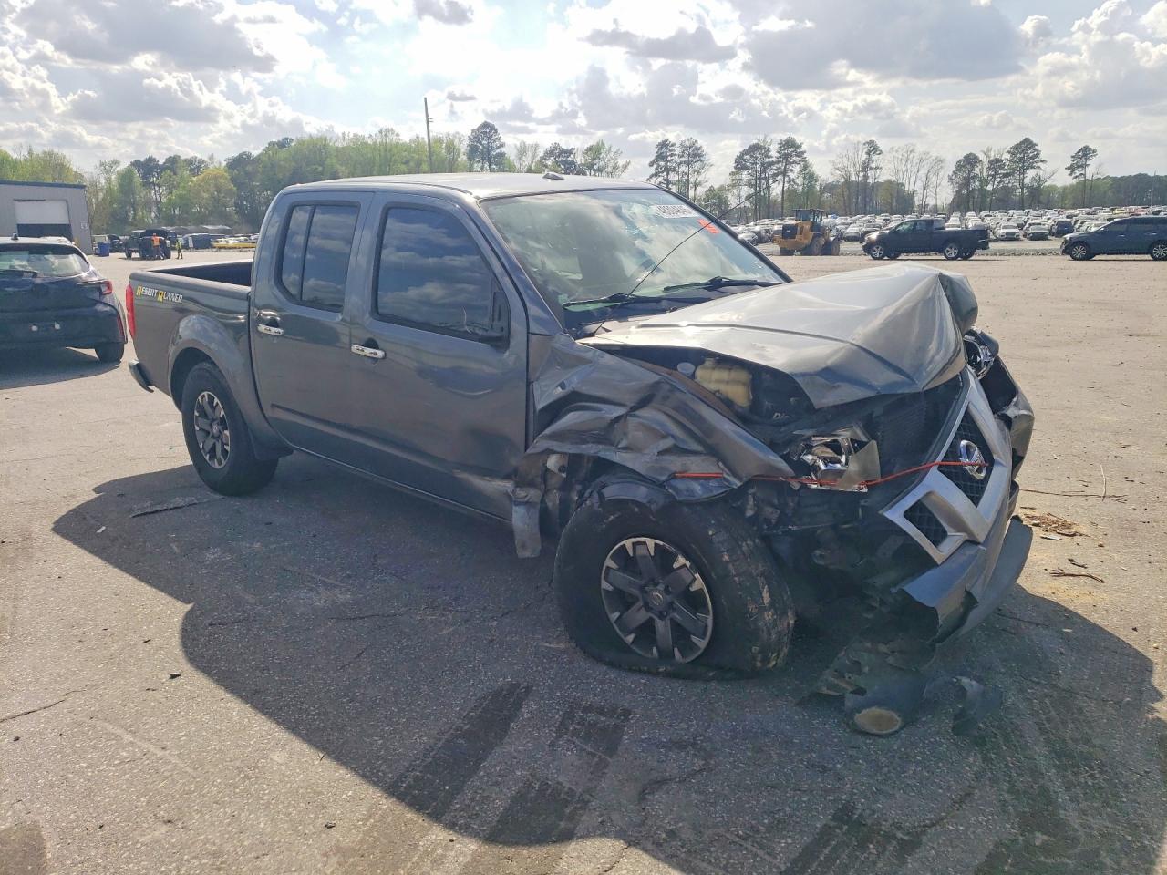 Nissan Frontier Desert Runner