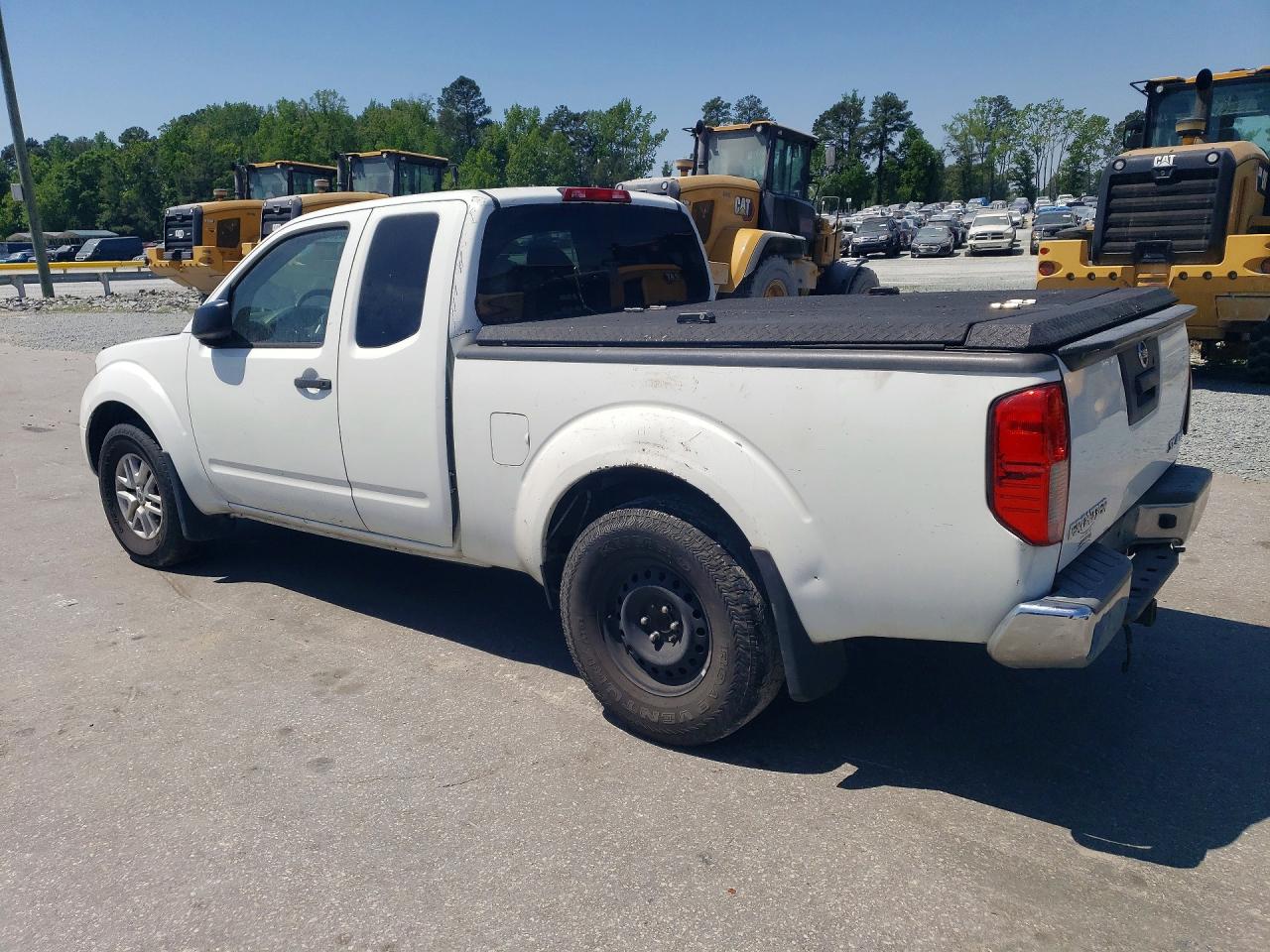 Nissan Frontier Sv V6
