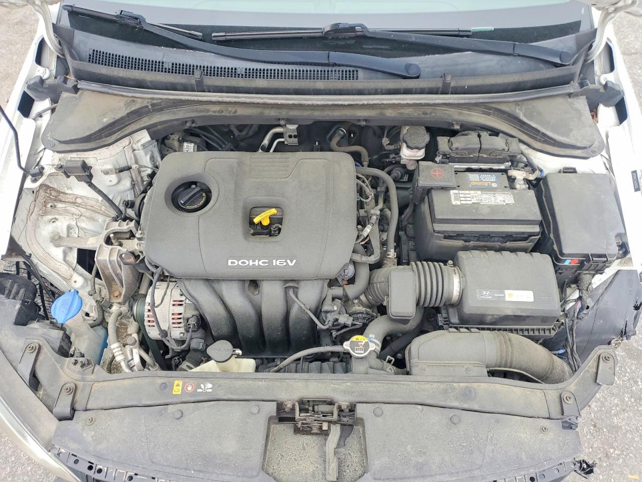 Hyundai ELANTRA Sel
