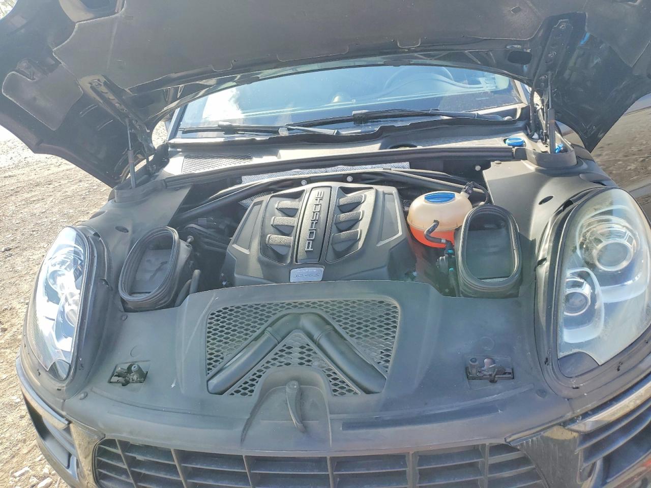 Porsche Macan S