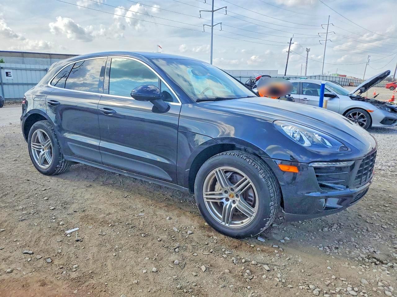 Porsche Macan S