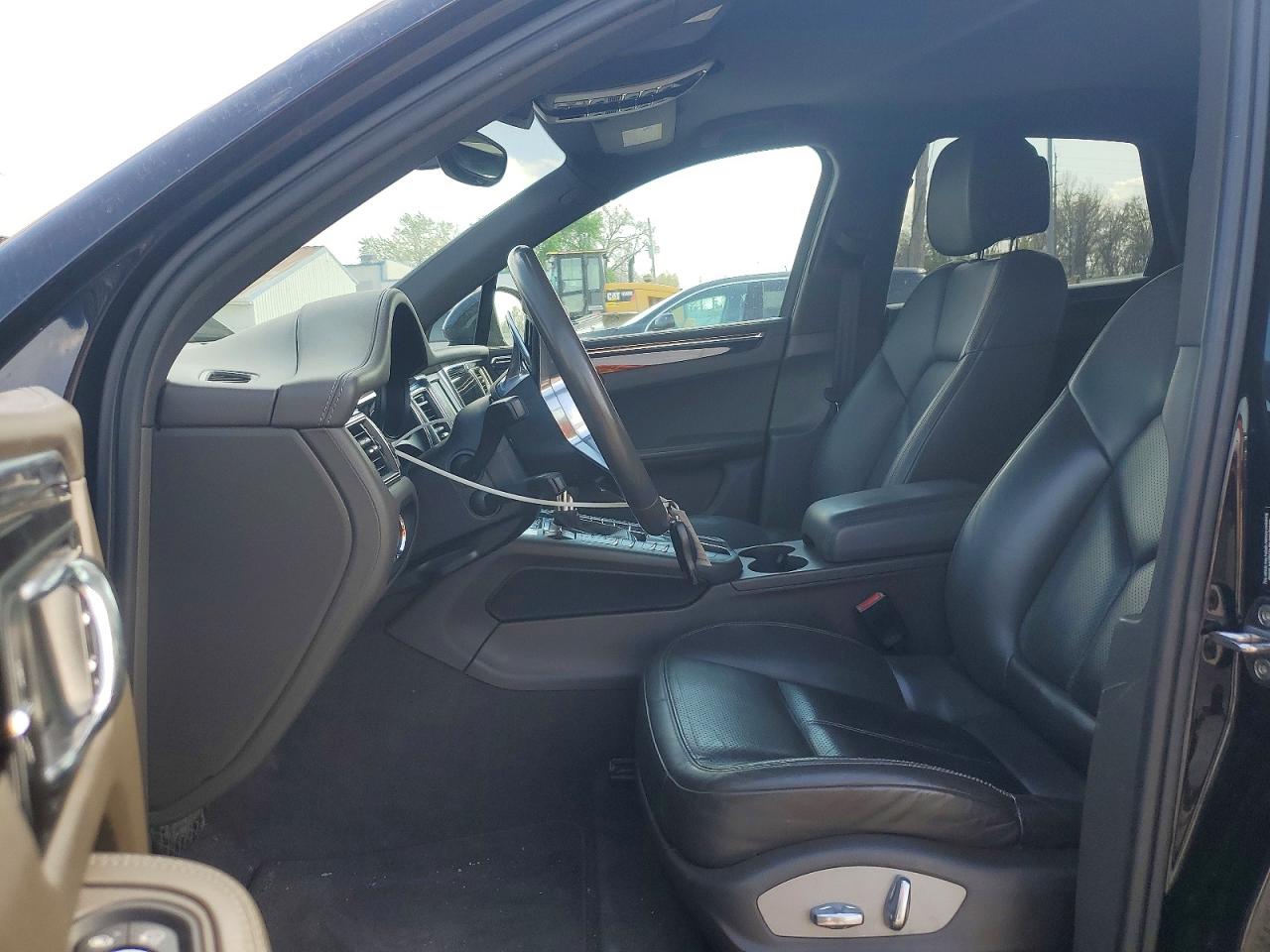 Porsche Macan S