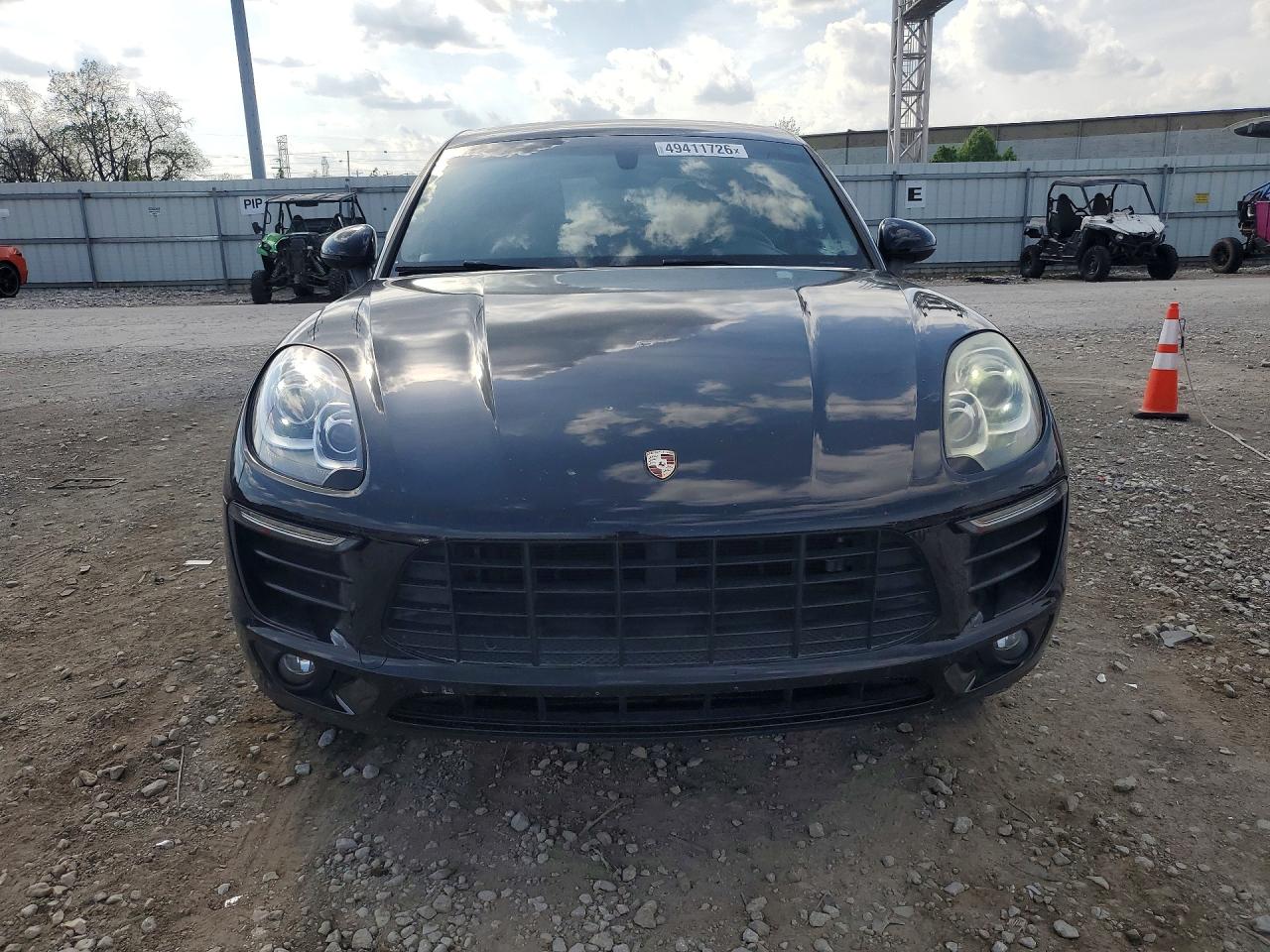 Porsche Macan S