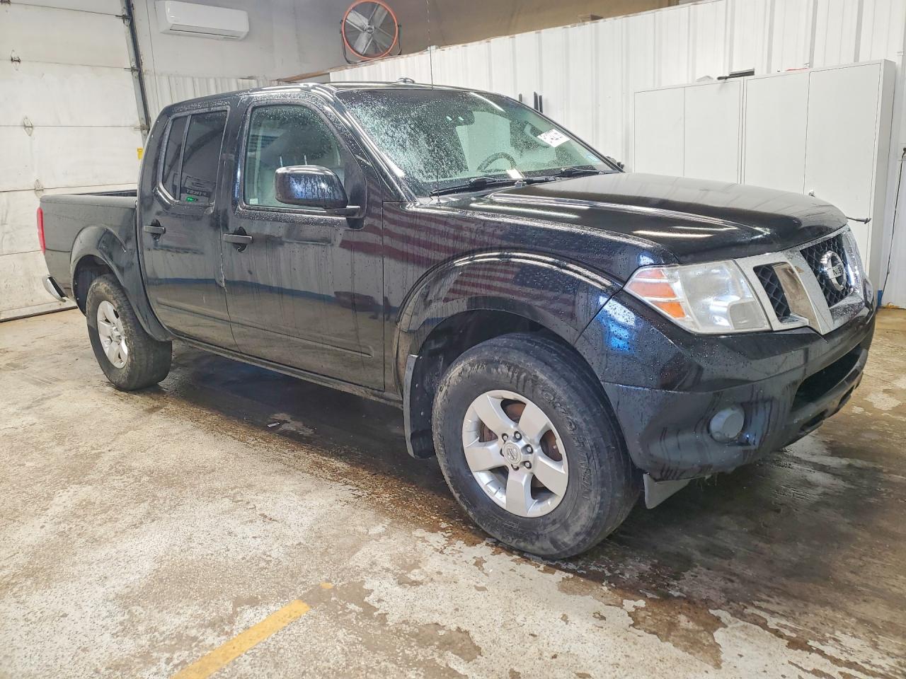 Nissan Frontier S