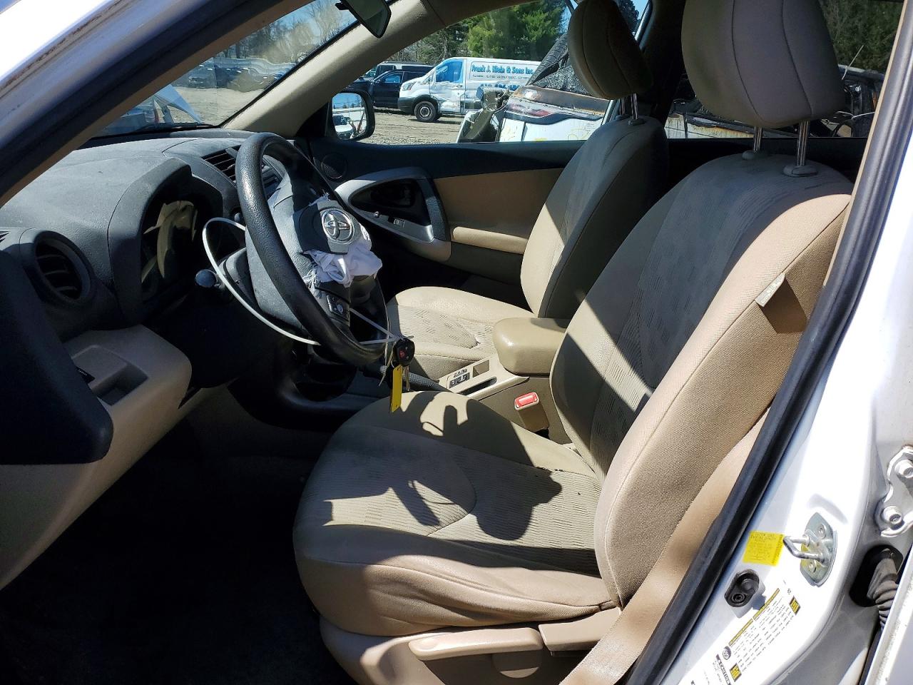 Toyota RAV4 Base