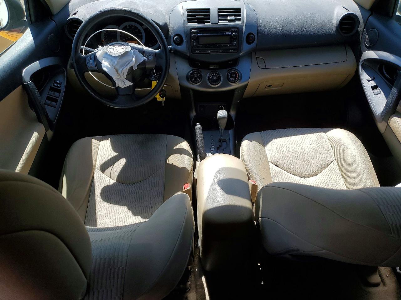 Toyota RAV4 Base