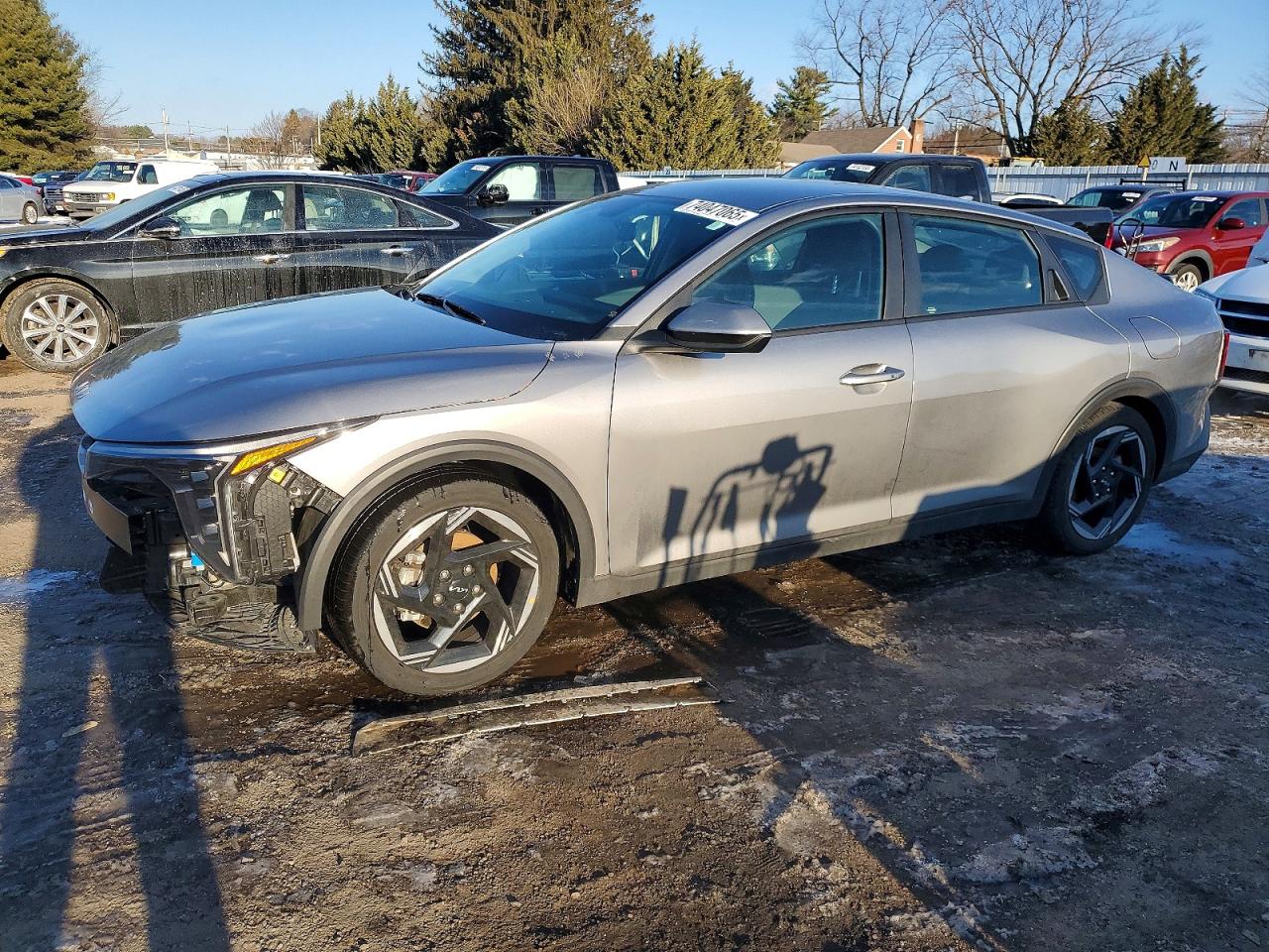 Salvage Kia K4 Ex Image