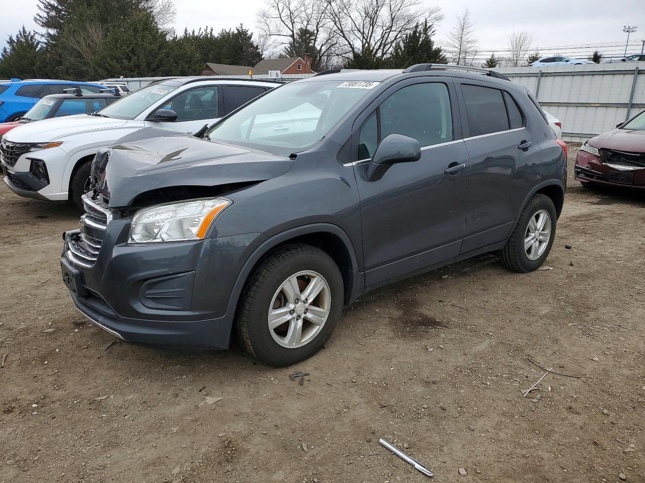 Salvage Chevrolet Trax Image
