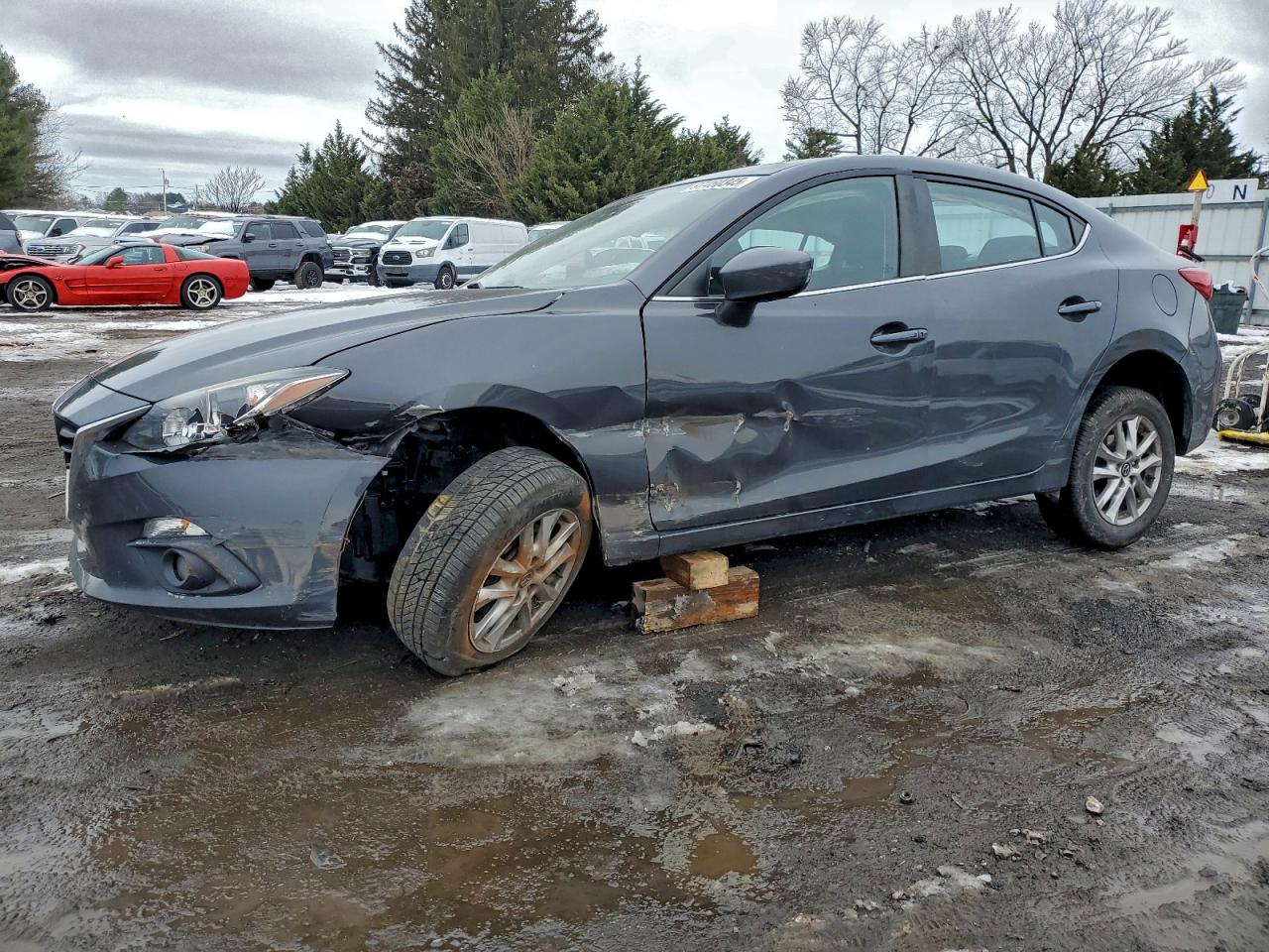 Salvage Mazda 3 Image