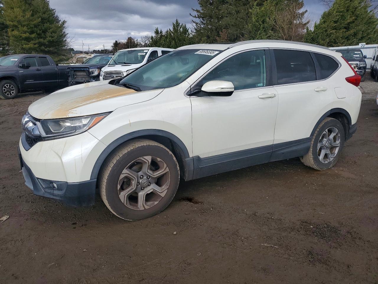 Salvage Honda Crv Image