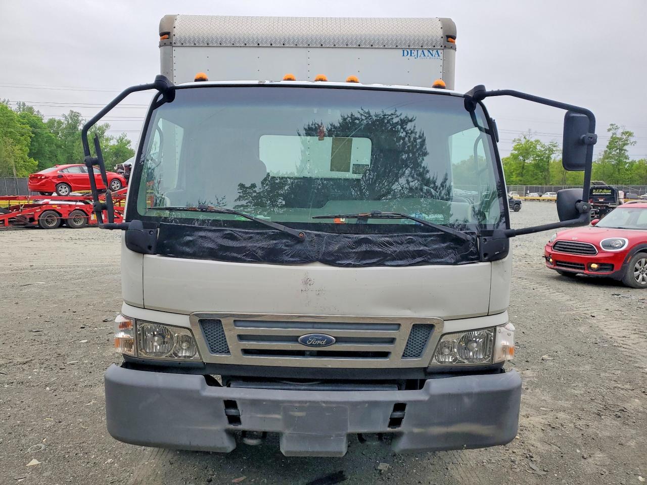 Ford Cab Forw Lcf550