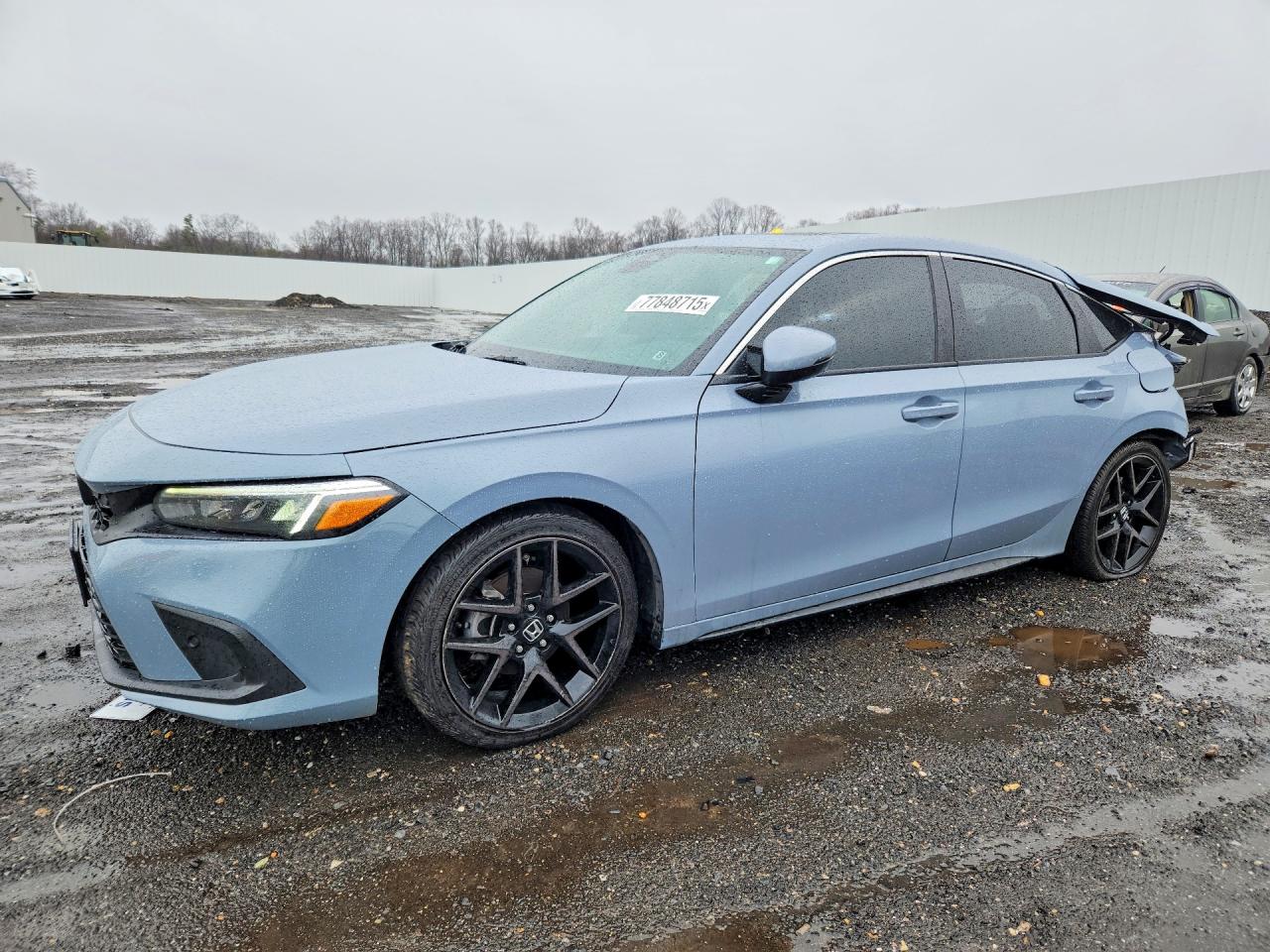 Salvage Honda Civic Image