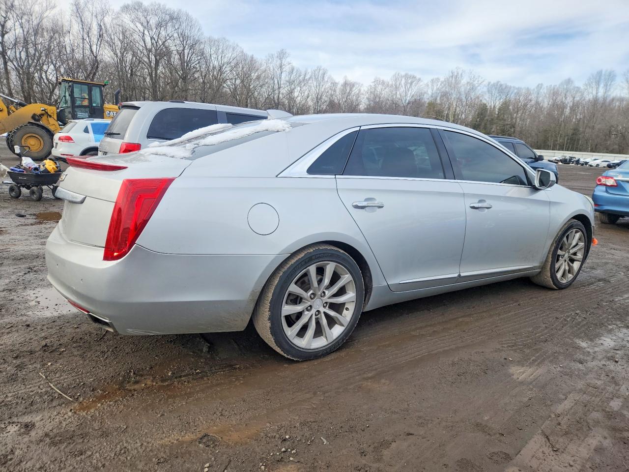 Cadillac XTS Luxury Collection