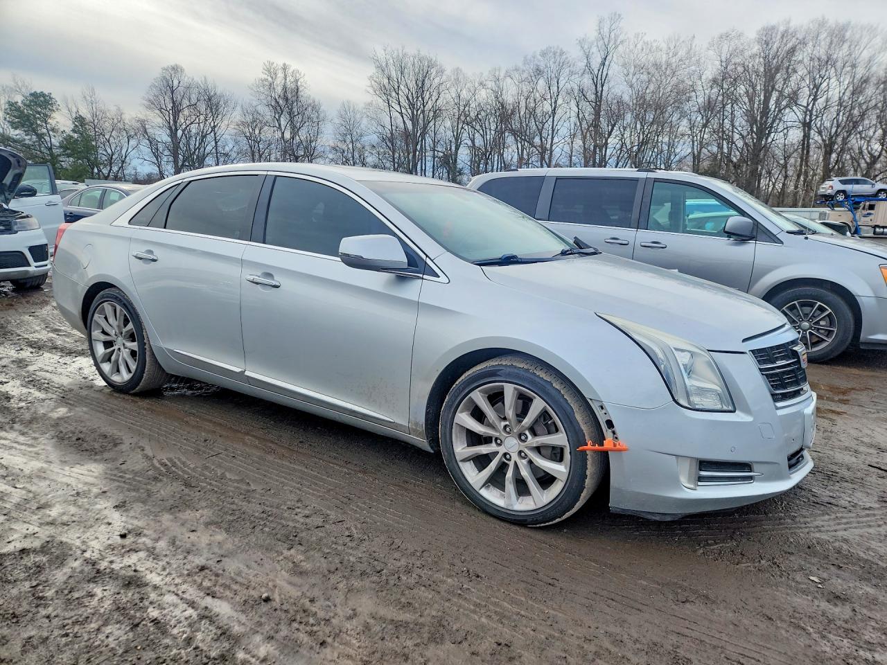 Cadillac XTS Luxury Collection