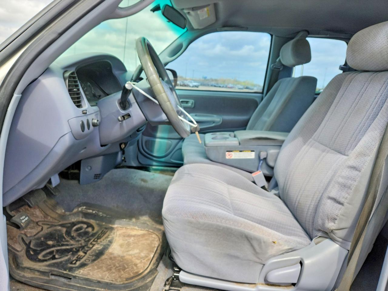 Toyota Tundra Sr5