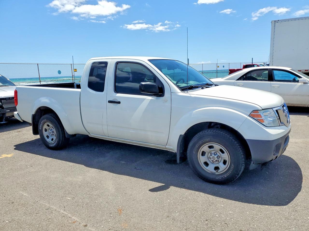 Nissan Frontier S